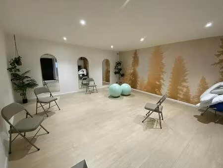 location bureaux 74 m²