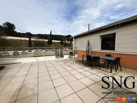 location bureaux 45 m²