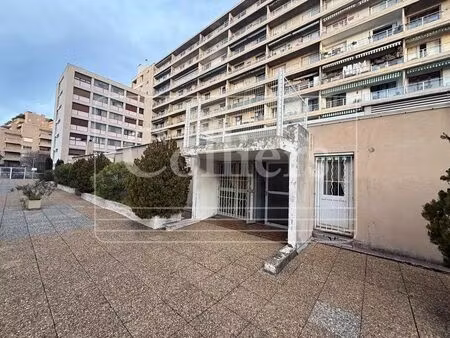 location bureaux 1 496 m²