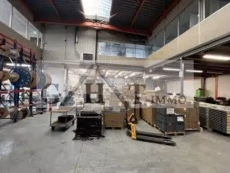 location entrepôt 518 m²