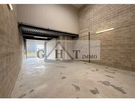 location bureaux 175 m²