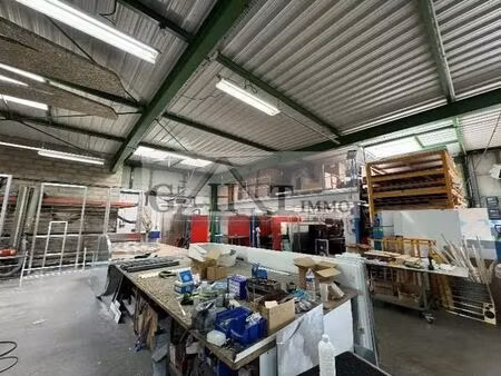 location bureaux 373 m²