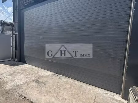 location bureaux 810 m²