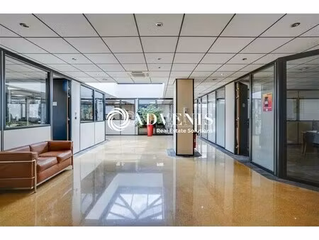 location bureaux 485 m² à 1 440 m²