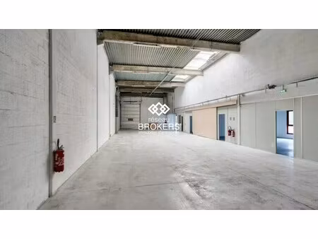 location entrepôt eragny 95610 645m²