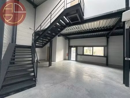 location entrepôt launaguet 31140 535m²
