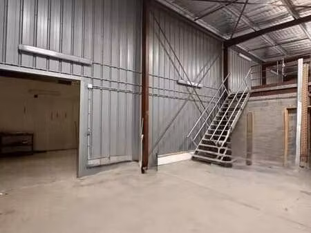 location entrepôt tournefeuille 31170 450m²