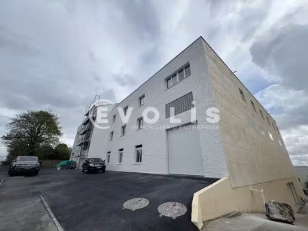 location local d'activités 1 139 m²