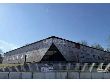 location bureaux 1 685 m²