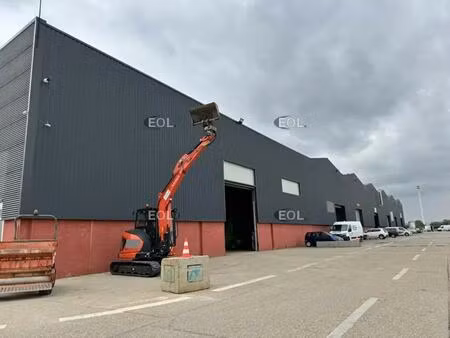 location entrepôt le grand-quevilly 76120 2808m²