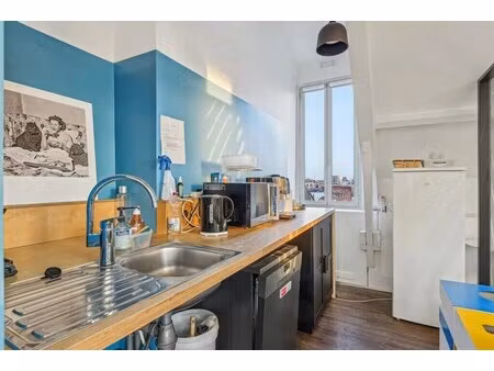 location bureaux 381 m²