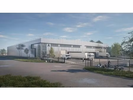 location entrepôt 2 850 m² à 5 700 m²