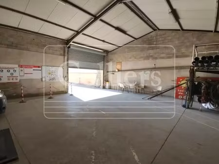 location local d'activités 650 m²