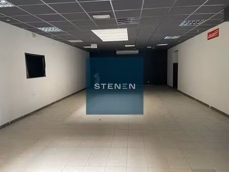location local d’activités gemenos 13420 1200m²