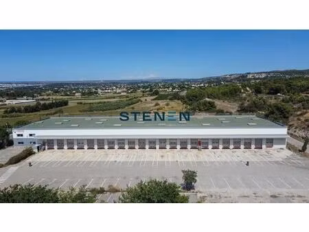 location local d’activités gignac la nerthe 13180 3548m²