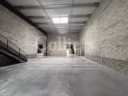 location local d'activités 360 m² à 5 794 m²