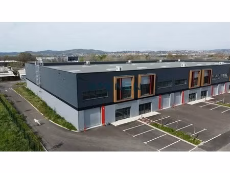 location bureaux 360 m² à 5 800 m²