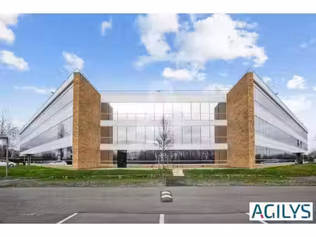 location bureaux 450m² à 2945m²