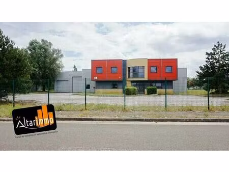 location local d’activités vernouillet 28500 939m²