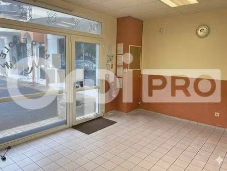 location bureaux 66 m²