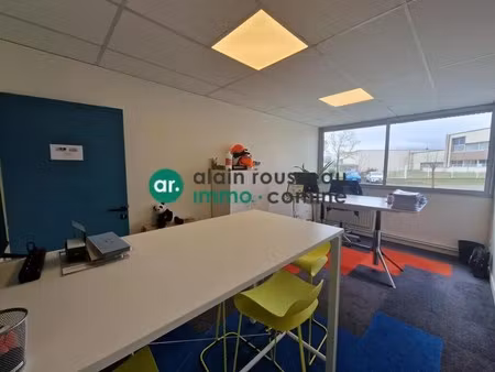 location bureaux 129 m²