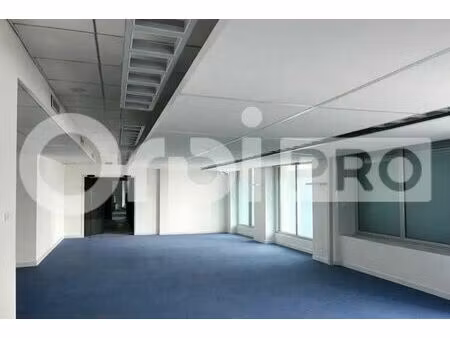 location bureaux 380 m²