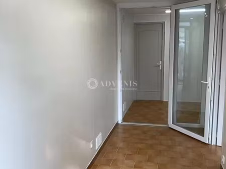 location bureaux 30 m²