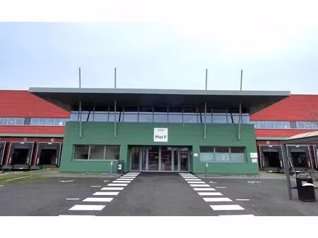 location entrepôt 6 052 m² à 25 537 m²