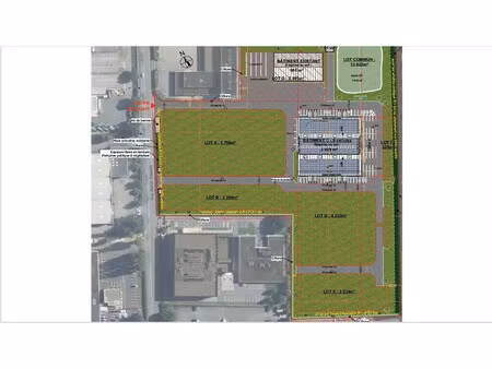 location entrepôt 381 m² à 8 774 m²