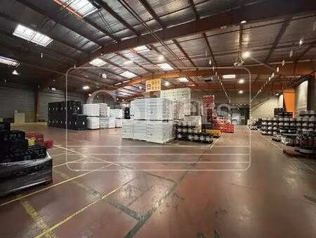 location entrepôt tarascon 13150 4022m²