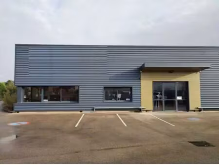 location local d’activités arnas 69400 550m²