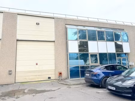 location local d’activités bezons 95870 552m²