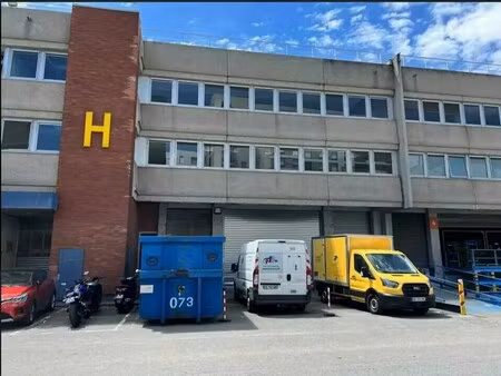 location local d’activités saint ouen sur seine 93400 1500m² à 3000m²