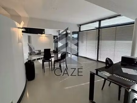 location bureaux 170 m² à 520 m²