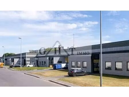 location entrepôt 568 m²