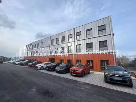 location bureaux 124 m² à 2 846 m²