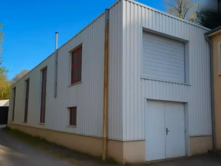 location entrepôt 382 m² à 765 m²