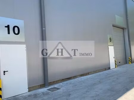 location entrepôt 660 m²