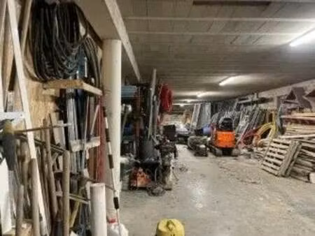 location entrepôt 378 m²