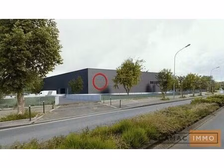 location entrepôt noiseau 94880 485m² à 7900m²