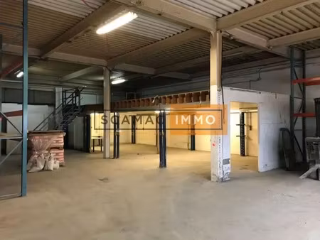 location entrepôt 345 m²