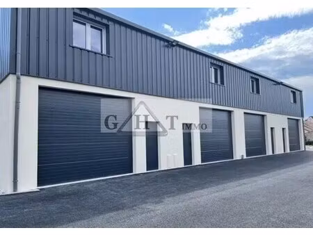 location entrepôt 95 m²