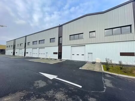 location entrepôt osny 95520 59m² à 483m²
