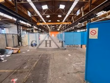 location bureaux 3 799 m²