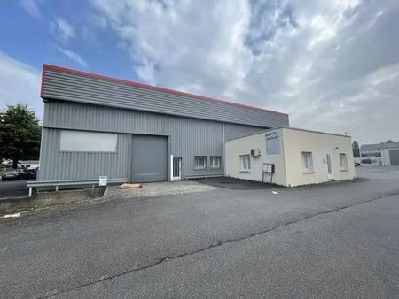 location entrepôt 546 m²