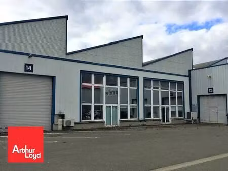 location entrepôt chartres 28000 845m²