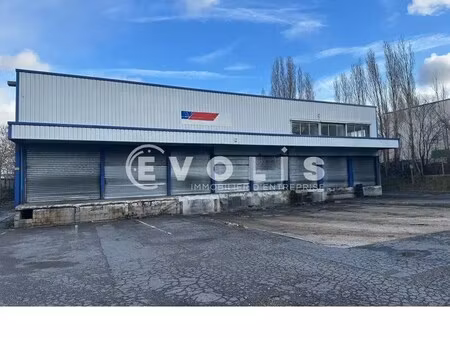 location entrepôt morangis 91420 1650m²