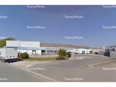 location entrepôt saint martin des champs 29600 2000m² à 3500m²