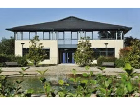location entrepôt trappes 78190 219m² à 1333m²