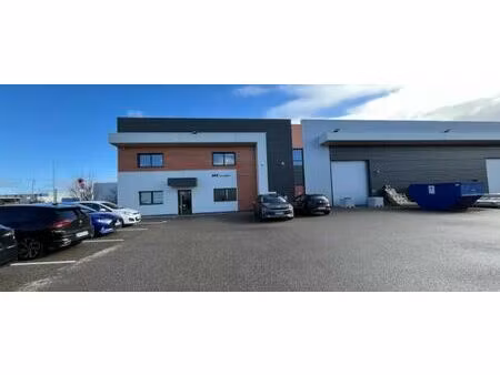 location local d’activités jonage 69330 851m²
